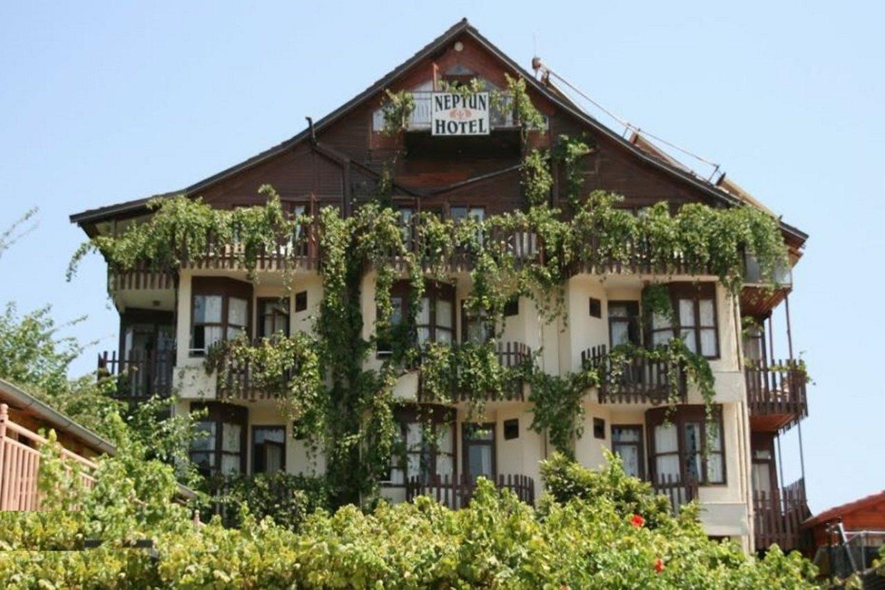 Neptun Hotel Side Buitenkant foto